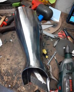 Full greaves Type 2