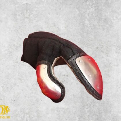 Under shield glove with plates