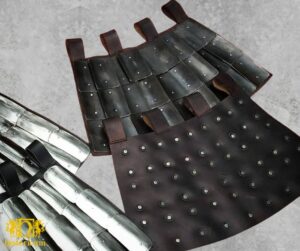 Scale brig skirt