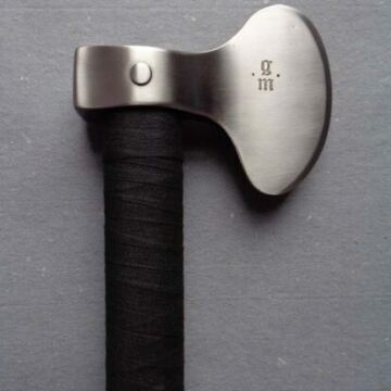 One handed axe Cecille