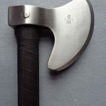 Two handed axe Arella
