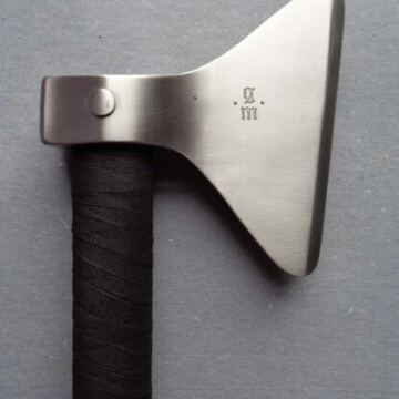 Two handed axe Barin
