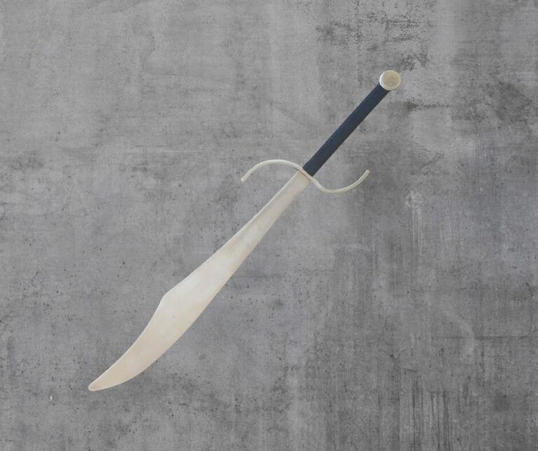 Two Handed falchion Type 6